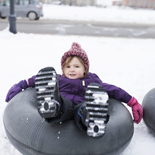 kids-playing-in-the-snow-wearing-full-snow-gear-an-2021-08-29-20-45-11-utc